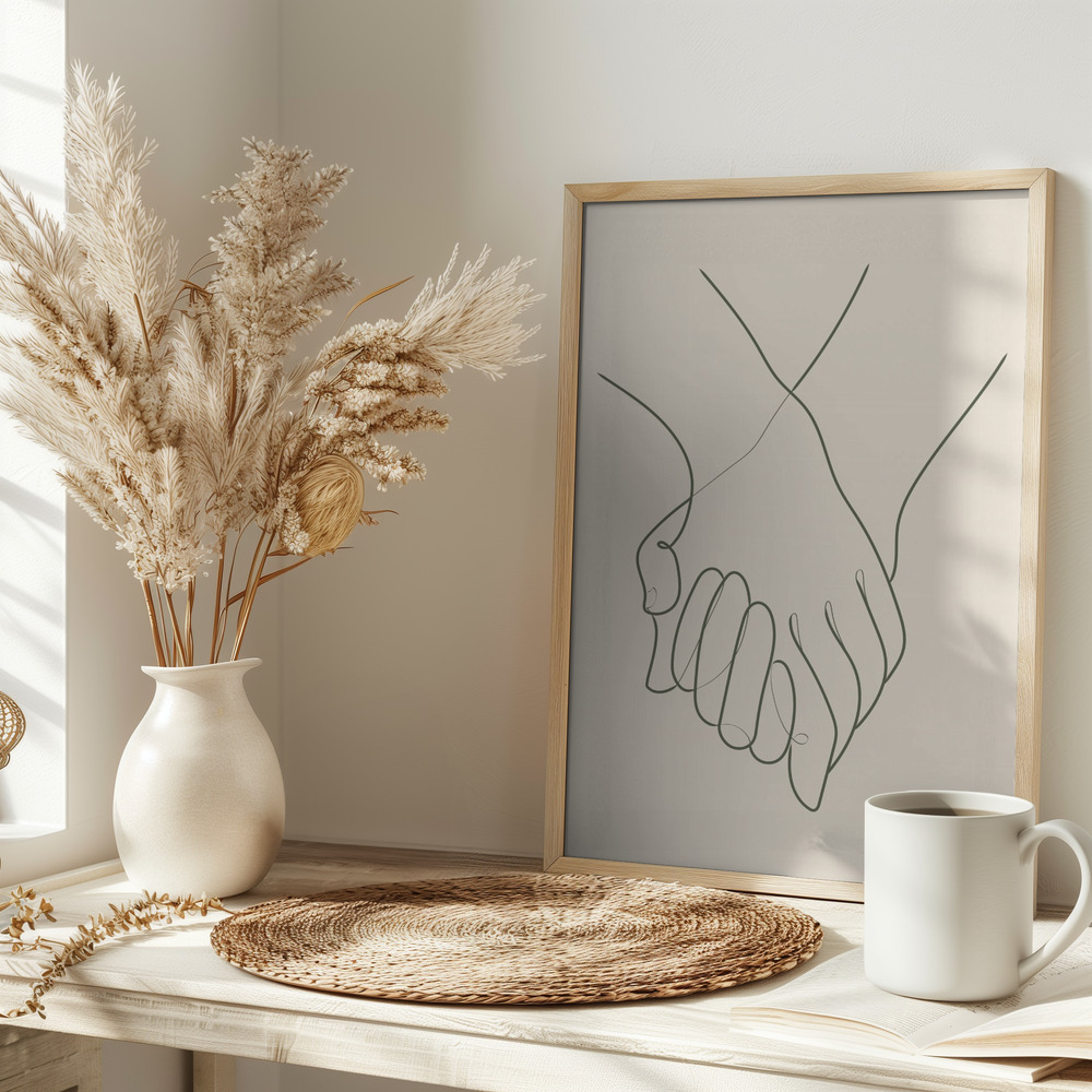 Juliste - Holding Hands Green pöydällä