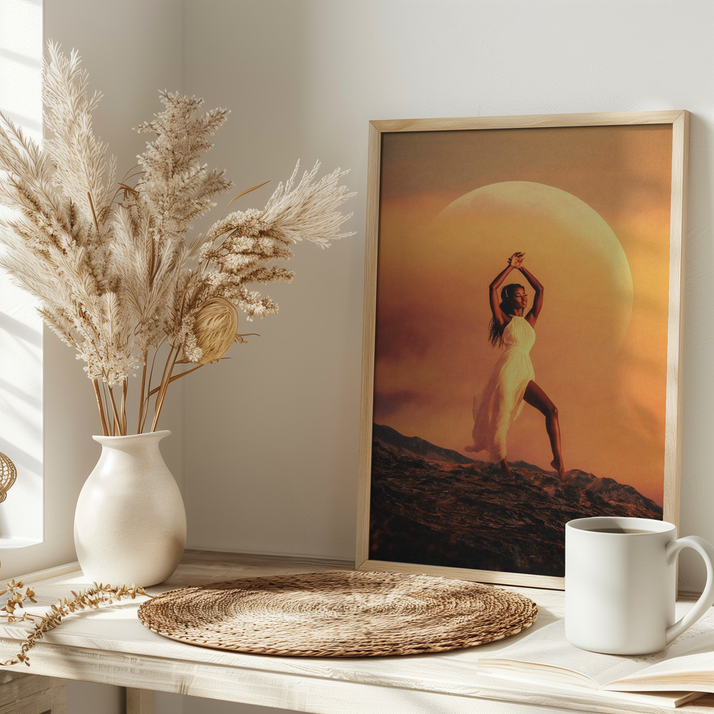 Poster - Goddess on table