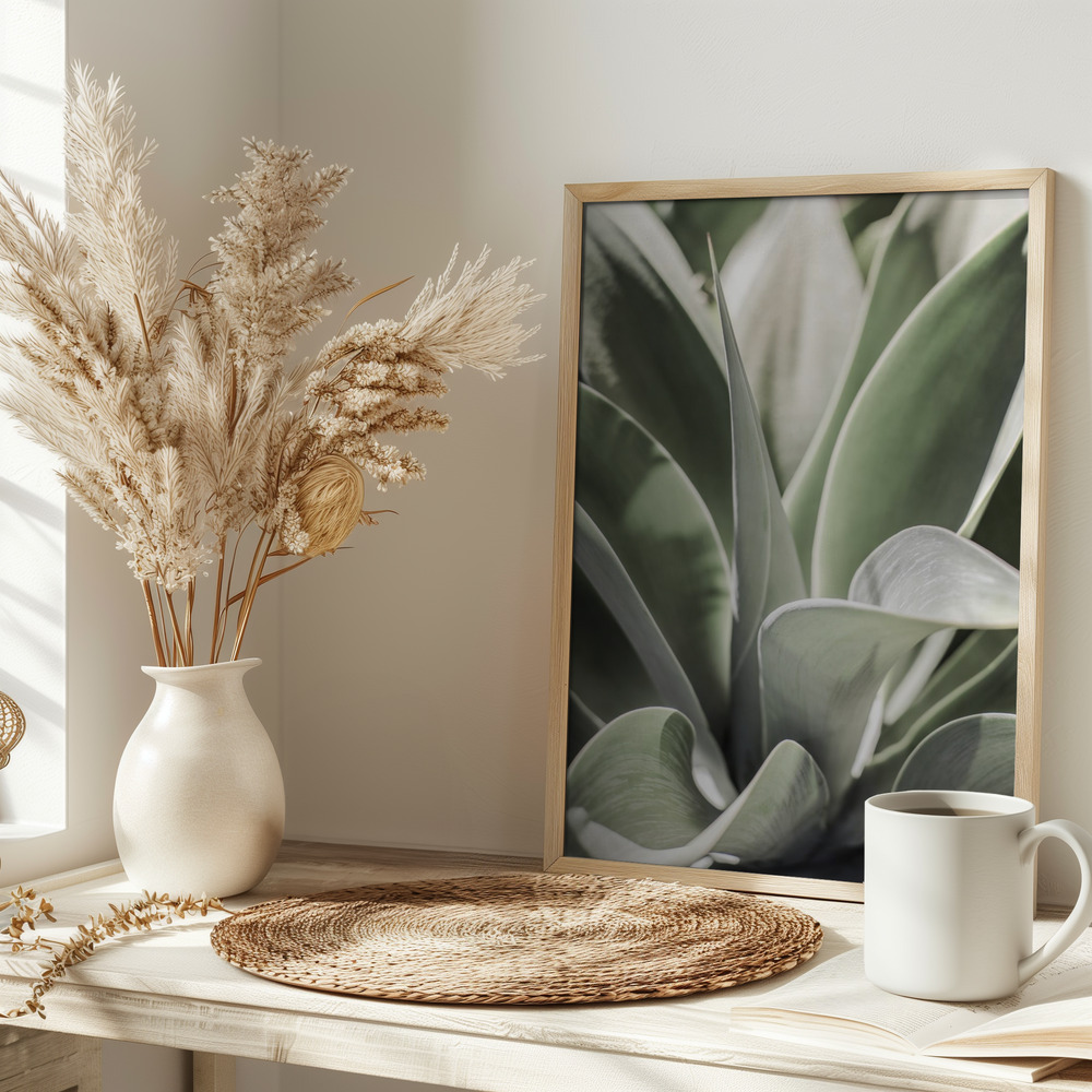 Poster - Karro Bloom on table