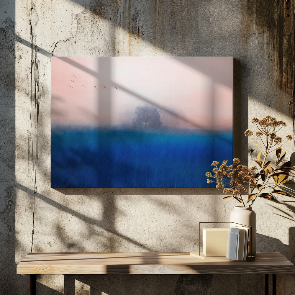 Lienzo - The Tree on the Blue sobre la mesa del comedor