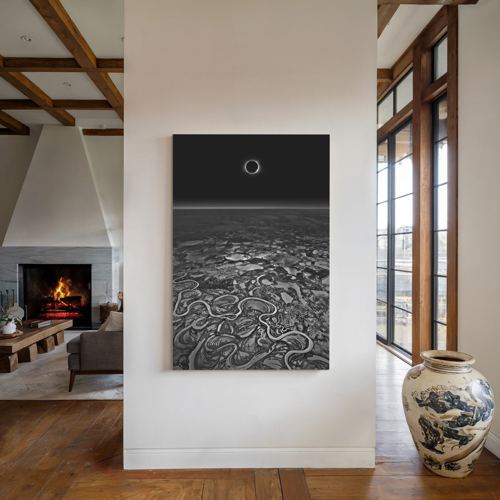 Canvas schilderi - The Diamond Ring Effect (2017) bij de open haard