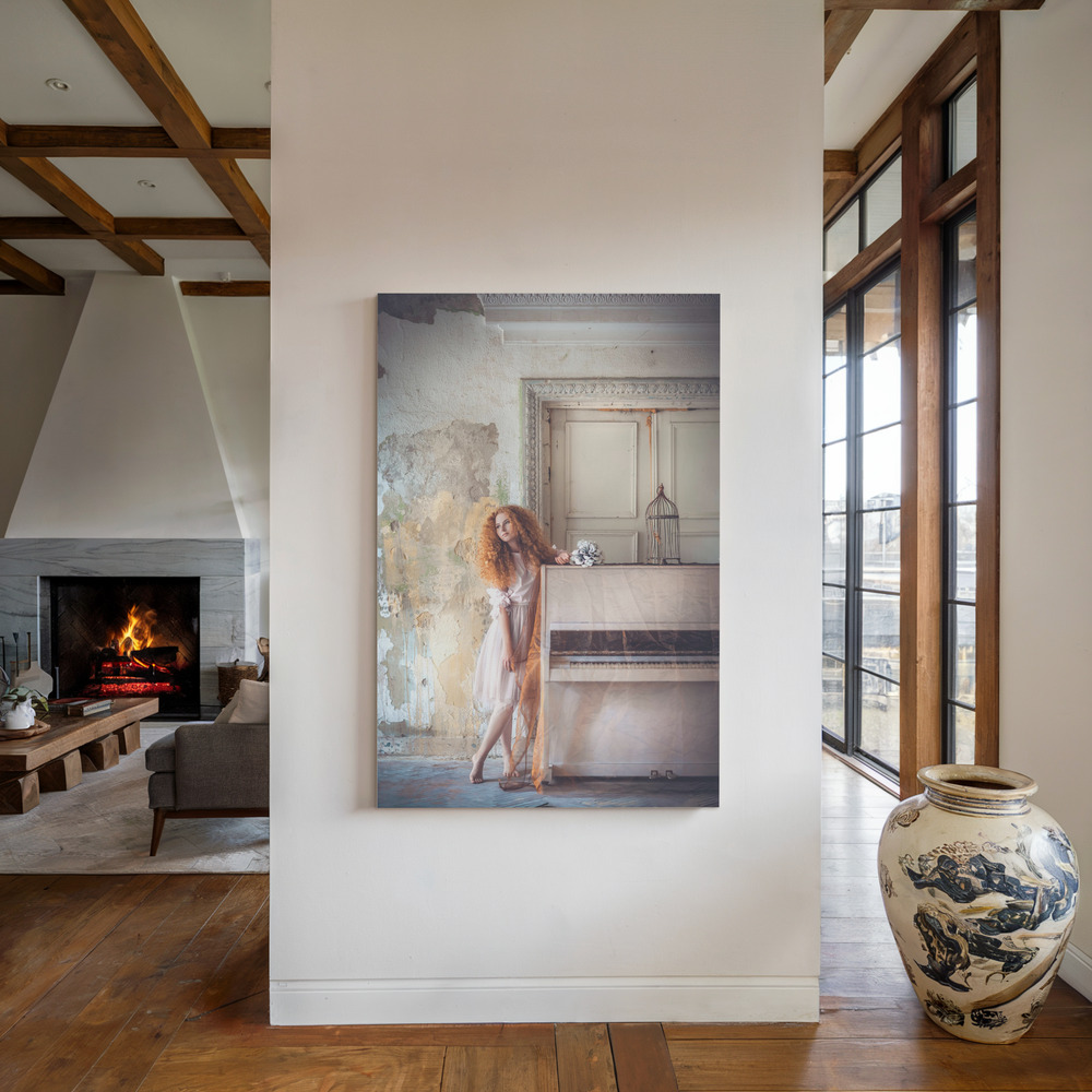 Canvas schilderi - Redhead Muse bij de open haard