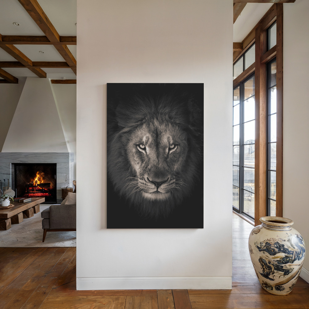 Canvas print - The king by the fireplace
