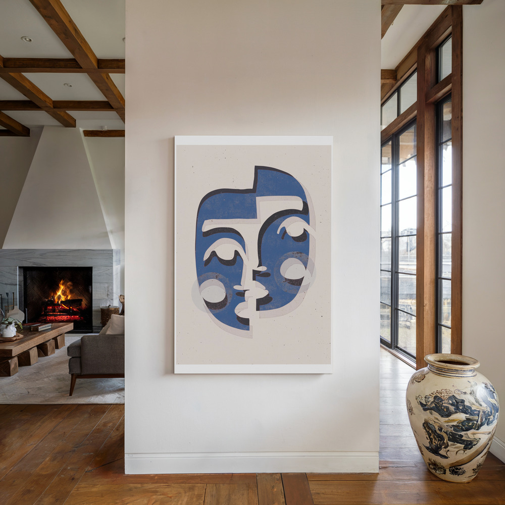 Lienzo - The Mask (Blue) junto a la chimenea