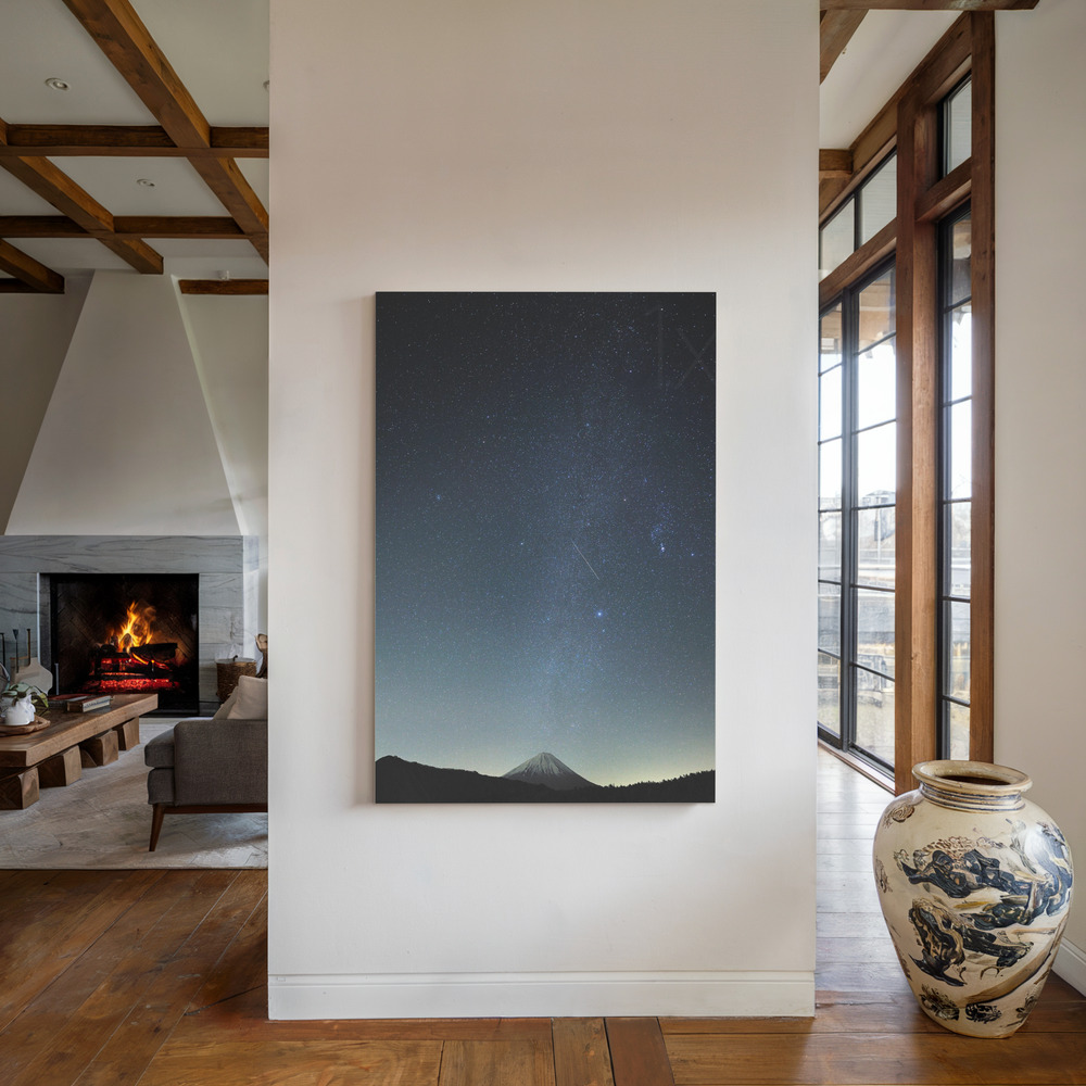 Canvas print - Meteor night by the fireplace