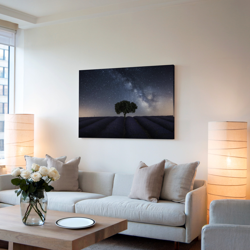 Toile - Tree and Milky Way dans le salon