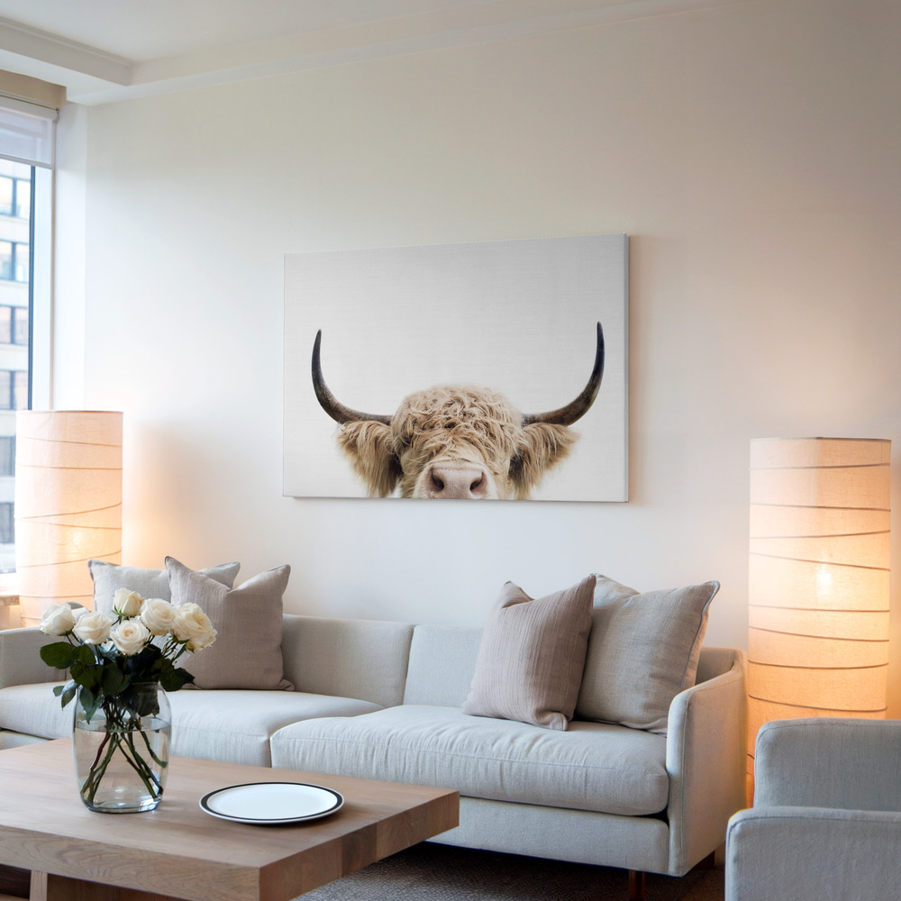 Toile - Peeking Cow dans le salon