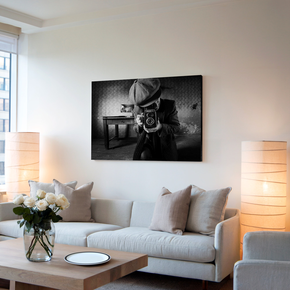 Canvas print - The photographer in living room