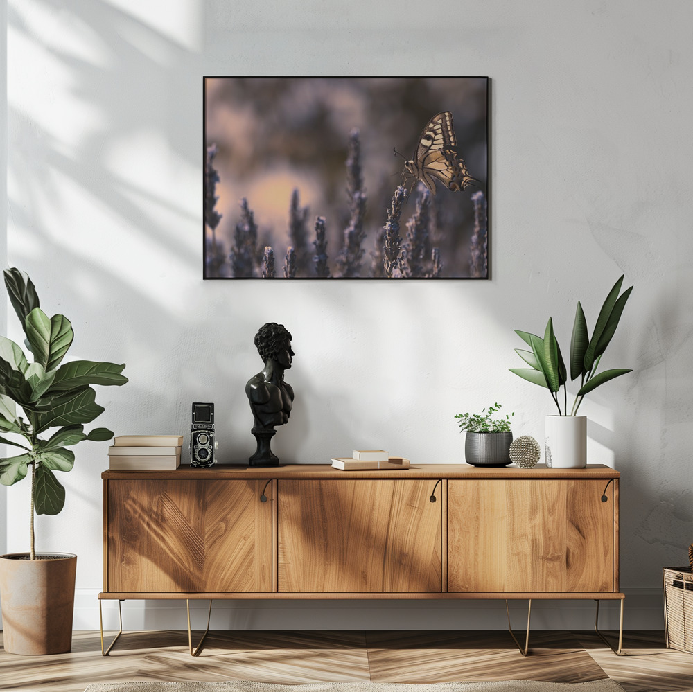 Poster - Juste effleurée in de woonkamer